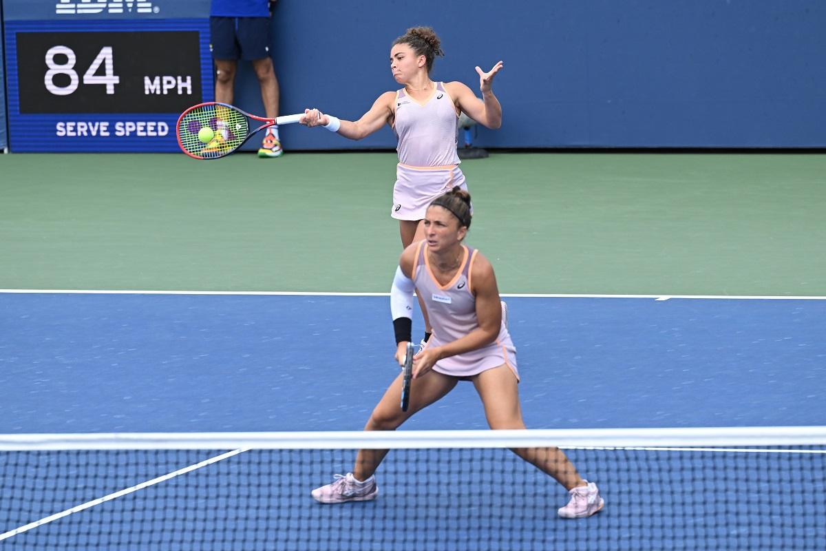 Sara Errani e Jasmine Paolini sfidano le statunitensi Stearns-Kessler nel 2° turno di doppio agli Us Open-Angelini e Cattaneo nell’Itf rumeno di Buzau