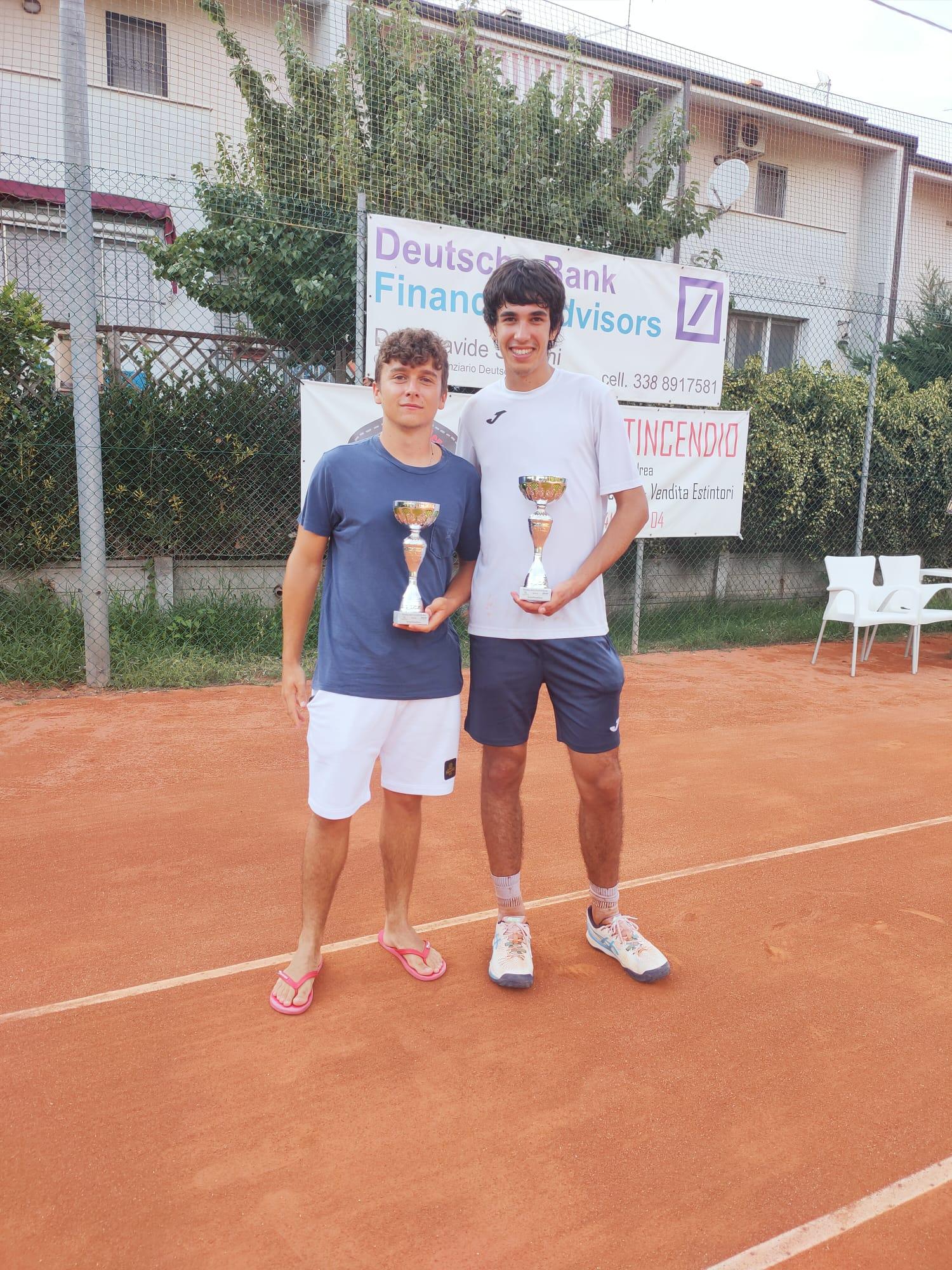 Trofeo del Gavettone al Ct Venustas: Luca Padovani ed Alessandro Manco di fronte lunedì (dalle 19.30) per il titolo