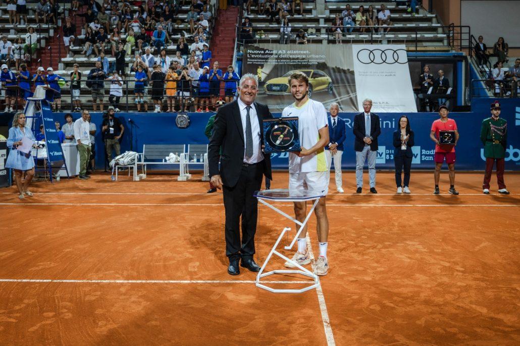 Alexandre Muller premiato dal Segretario di Stato allo sport, Rossano Fabbri