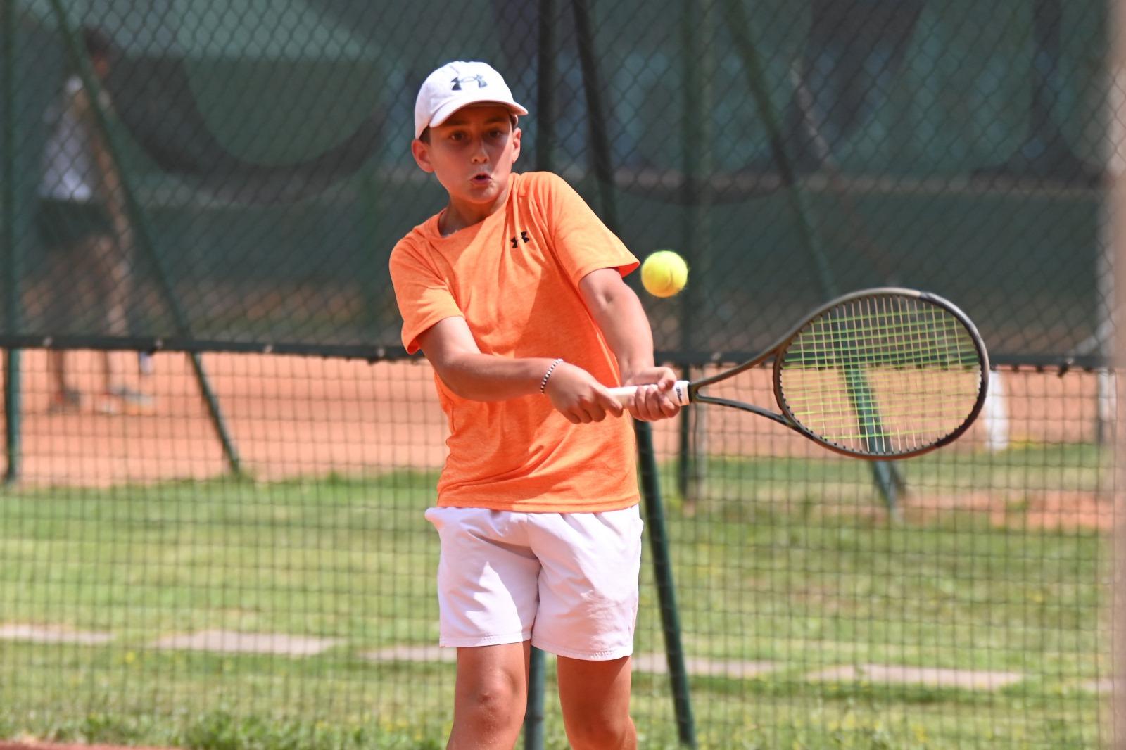 Nel torneo Open del Tc Riccione, il memorial “Piero Serafini” in bella evidenza Pfister, Argnani, Salami, Bacchini e Montemaggi, si qualifica Grandi