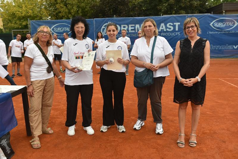 La premiazione di Esther Nakano e Viviana Sacco