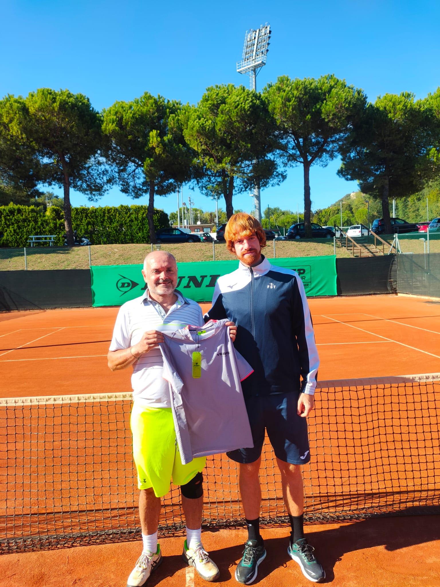 Open San Marino Tennis Club Memorial “Simone De Luigi”: quarti per Carli, Giorgetti e Fiorini-Simone Ricchi vince il tabellone di 4° categoria