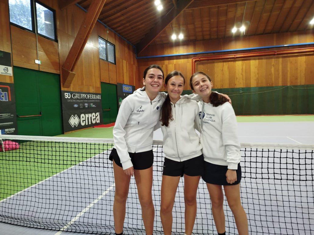 Il team B del Trofeo Rossella Biagi del Tennis Club Faenza