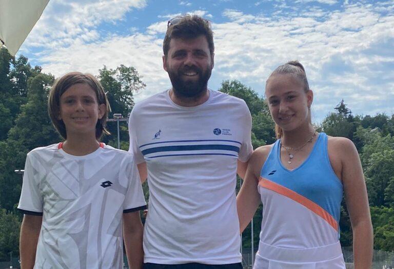 Diego Tarlazzi ed Emma Lanzoni con il maestro Edoardo Pompei