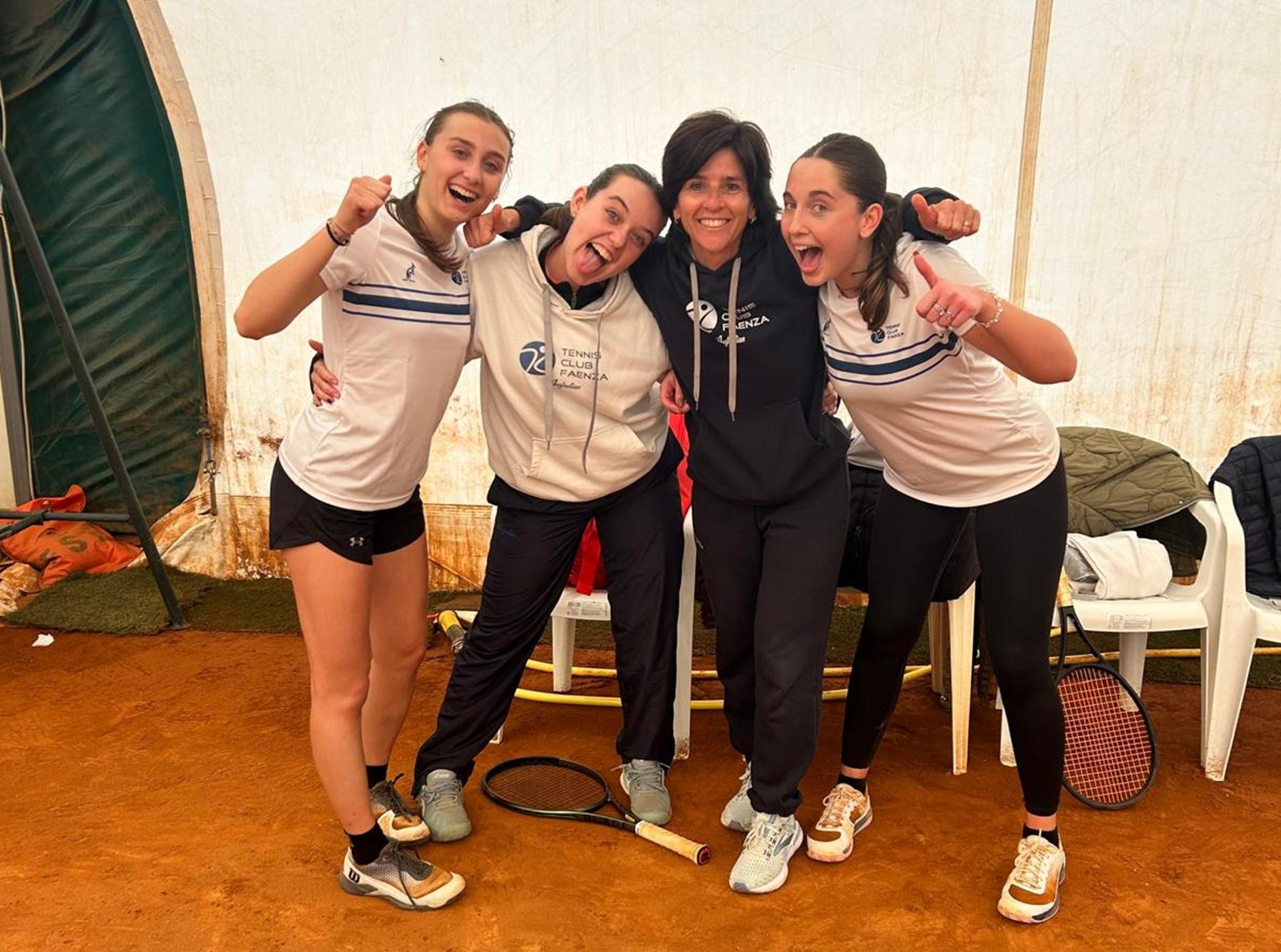 Serie C femminile: la squadra del Tennis Club Faenza in Sicilia per la finale promozione con il Tc Mascalucia