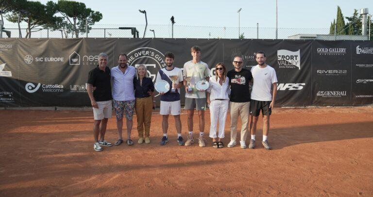 Itf M25 Cattolica: Manuel Mazza e Carlo Alberto Caniato con organizzatori, autorità cittadine e sponsor