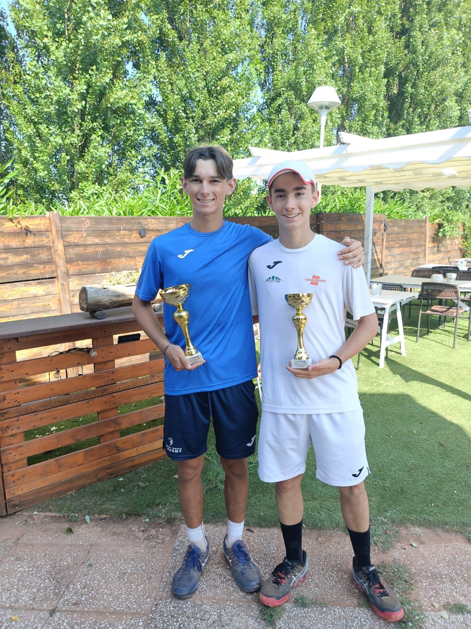 Daniele Vittoria e Matteo Coppini a segno nel torneo giovanile del Circolo Up Tennis