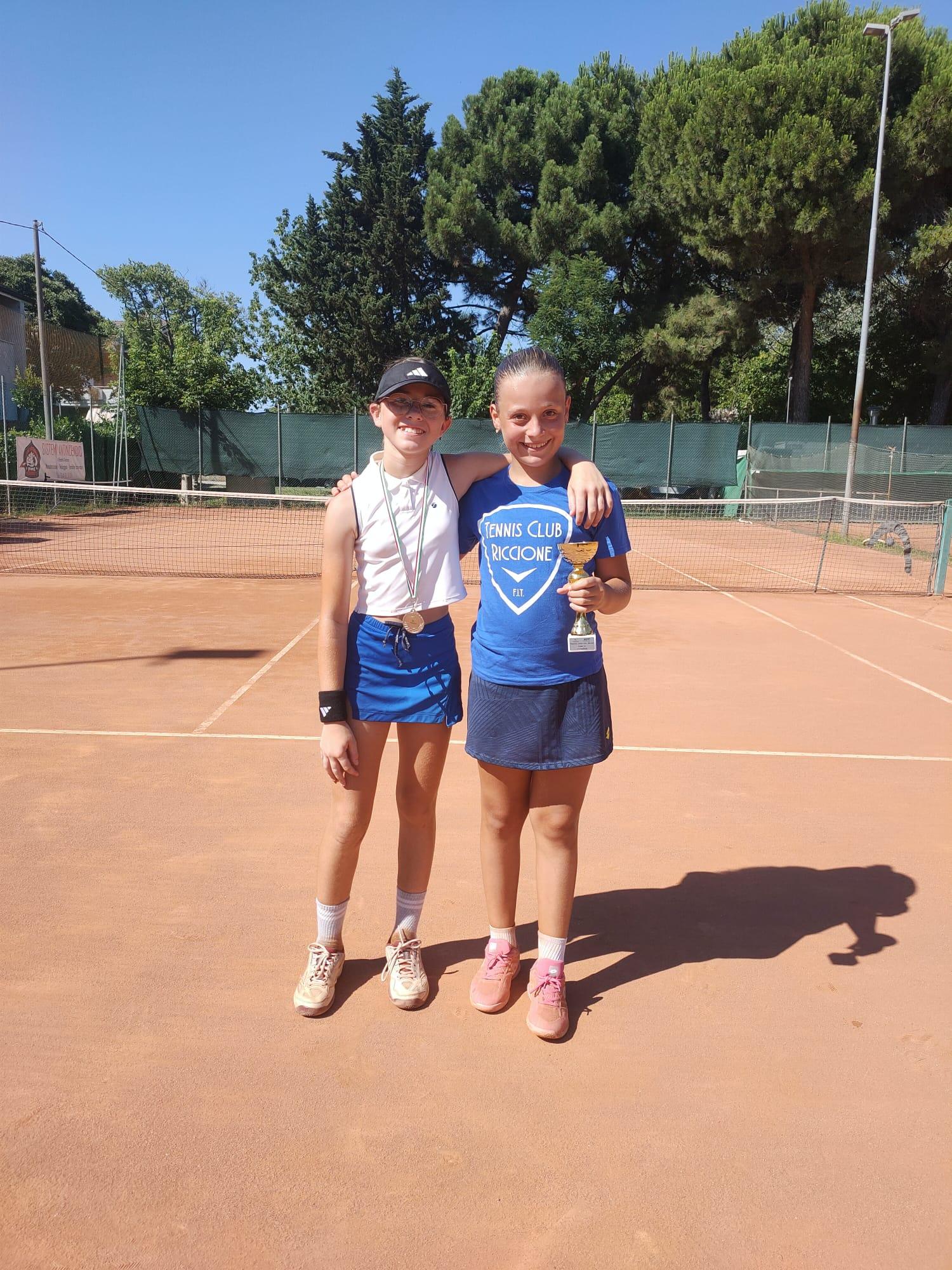 Sofia Sanchi vince il derby del Tc Riccione su Elisabetta Pastore e vince il Trofeo del Gelso Under 12 al Ct Venustas