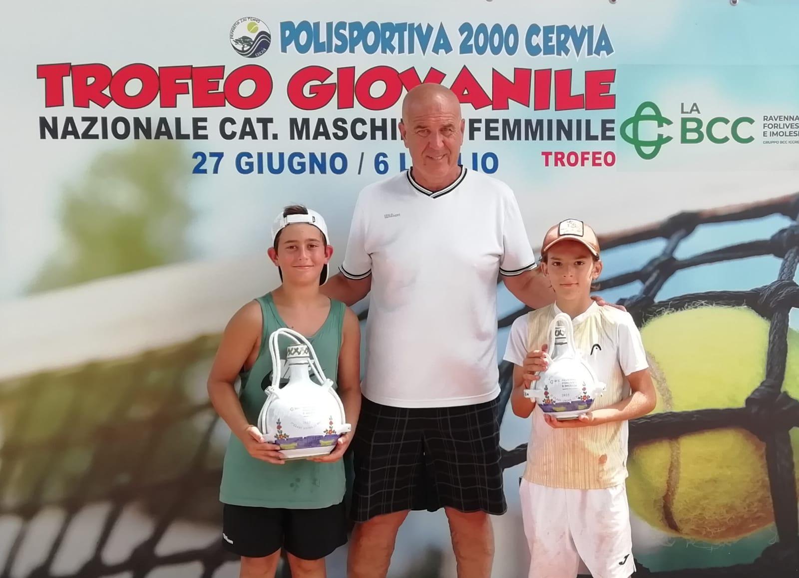 Alessandro Teodorani, Riccardo Briganti ed Ilinka Cilibic firmano il trofeo “La Bcc”, tappa del circuito giovanile Emilia Romagna Junior Tour alla Pol.2000 Cervia