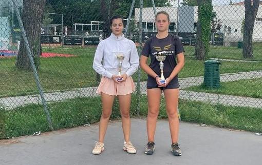 premiazione Rodeo terza categoria femminile Galimberti: Valentina Montebugnoli e Agata Bravin