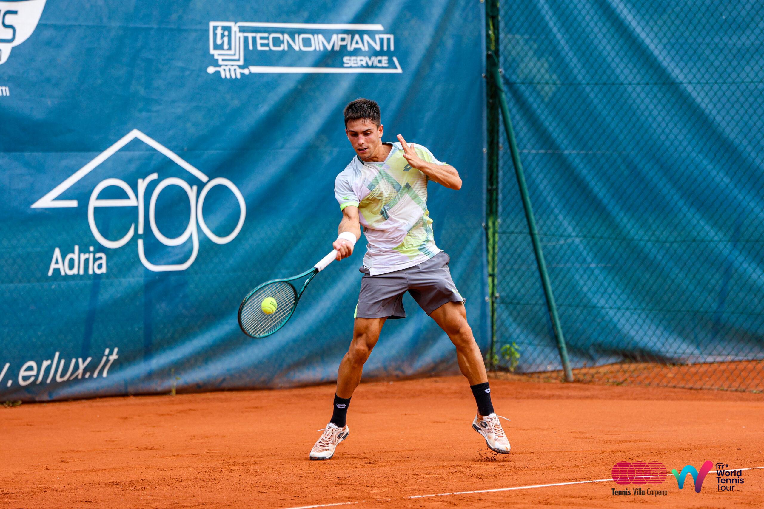Esordio vincente di Lorenzo Angelini nell’Itf di Santa Margherita-Marta Lombardini esce nelle qualificazioni, ma avanza in doppio