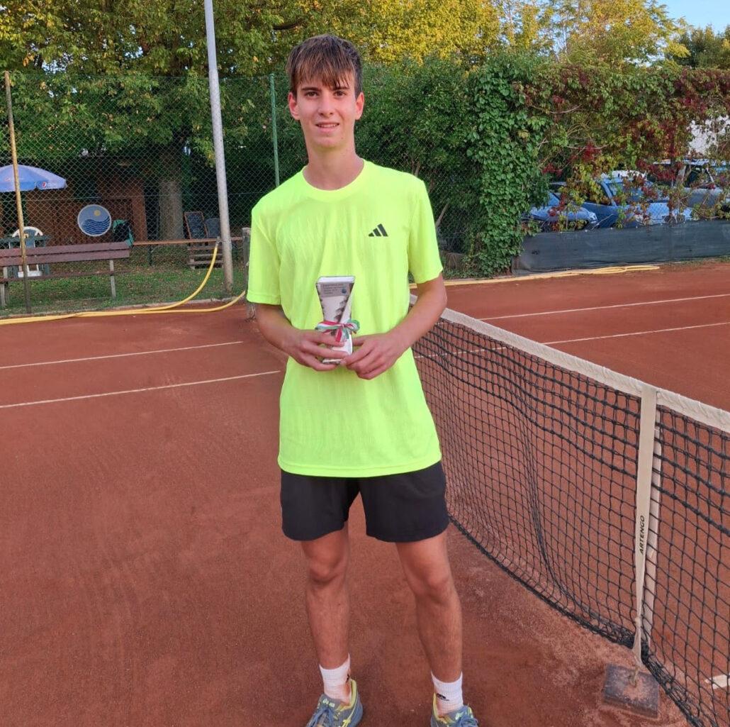 Il sammarinese Nicolò Bollini, finalista tra gli Under 14 al Maretennis