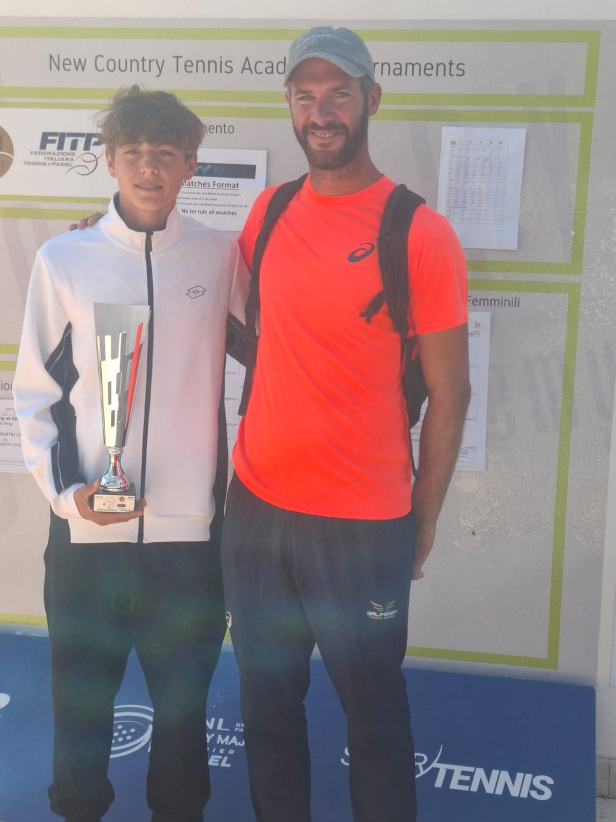 La super settimana di Mattia Logrippo nel torneo Itf Junior di Bari: vittoria in doppio con Carlo Paci e finale in singolare