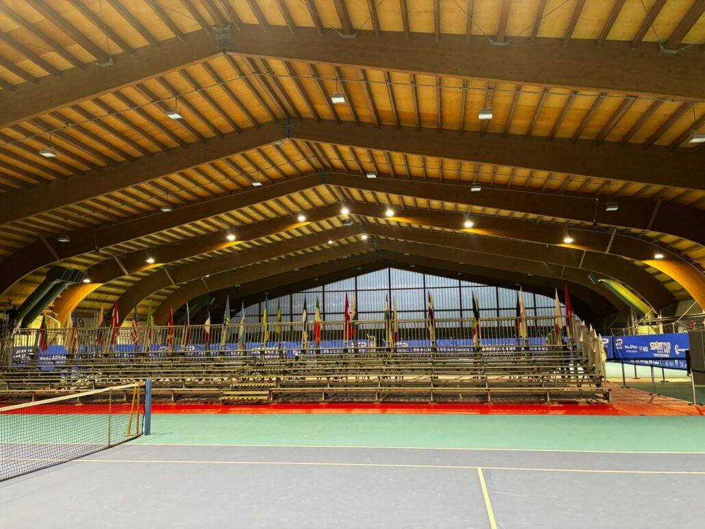 I campi del Circolo Tennis Cesenatico allestiti per la 'Start Romagna Cup'