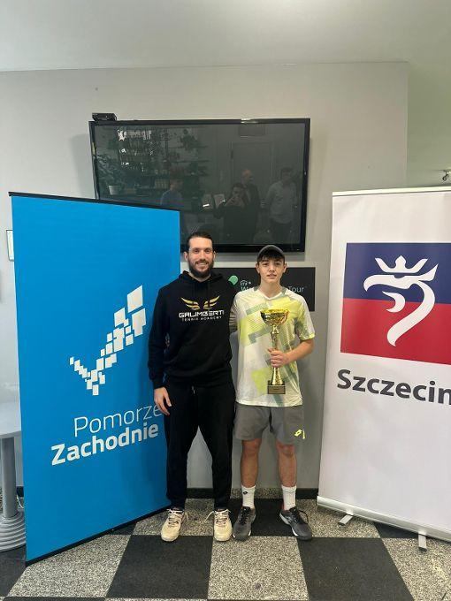 Mattia Logrippo trionfa nel torneo Itf Junior di Stettino, Virginia Proietti si ferma in semifinale