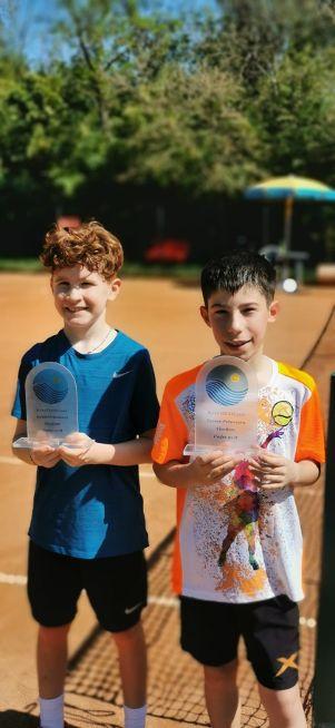 Giacomo Alesio e Sofia Bindella vincono il torneo Under 10 di Primavera al Maretennis
