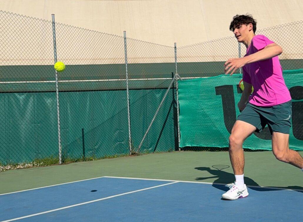 La prova sul campo delle scarpe ASICS Solution Speed FF4