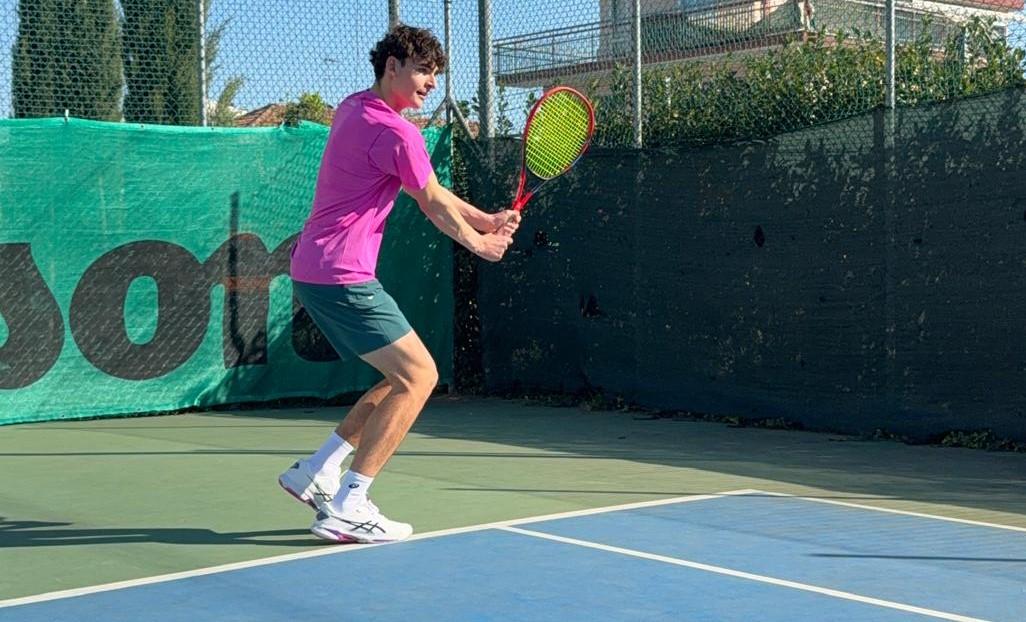 Il test sul campo delle scarpe ASICS Solution Speed FF4