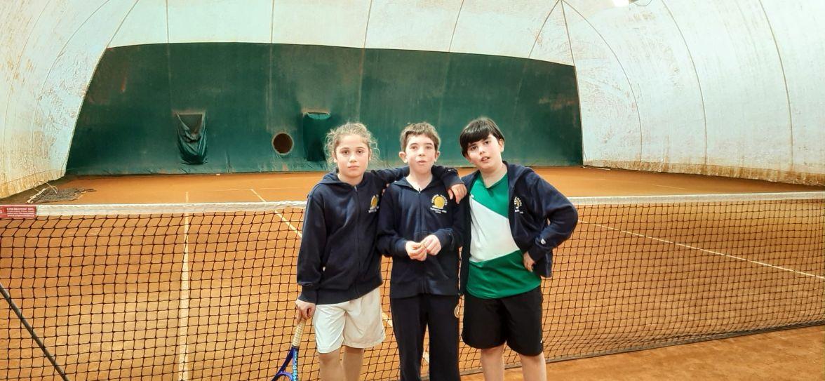 Campionato Under 12 maschile, iniziata la seconda fase a gironi: subito a segno Pol.2000 Cervia A, Ct Cacciari, Tc Faenza A, Ct Cicconetti, Tennis Villa Carpena A, Tc Riccione C e Galimberti Tennis Team