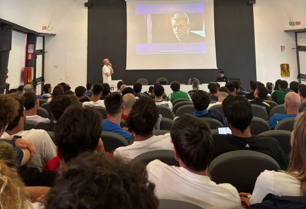 L'intervento di Fabrizio Serafini ai futuri maestri FITP
