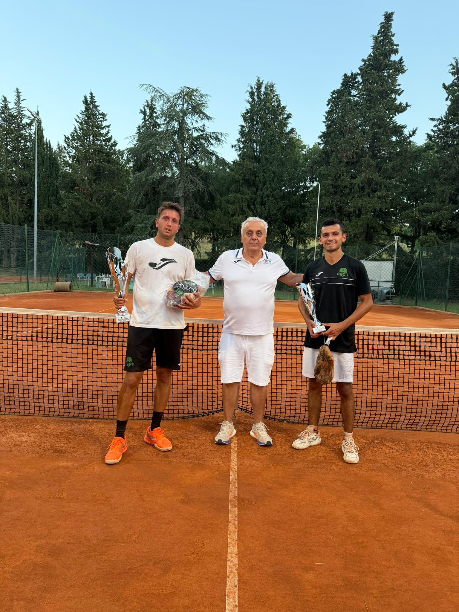 Pier Paolo Campoli ed Elisabetta Pastore vincono il torneo di 3° del Tre Colli Brisighella, il trofeo “Gruppo Nitrocolor”