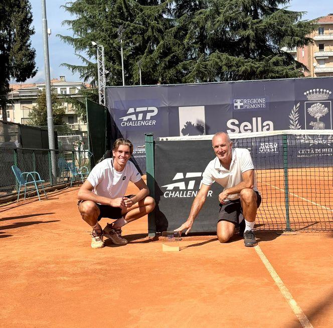 Carlo Alberto Caniato centra il primo successo Challenger a Biella, battuto in finale lo spagnolo Alejandro Moro Canas