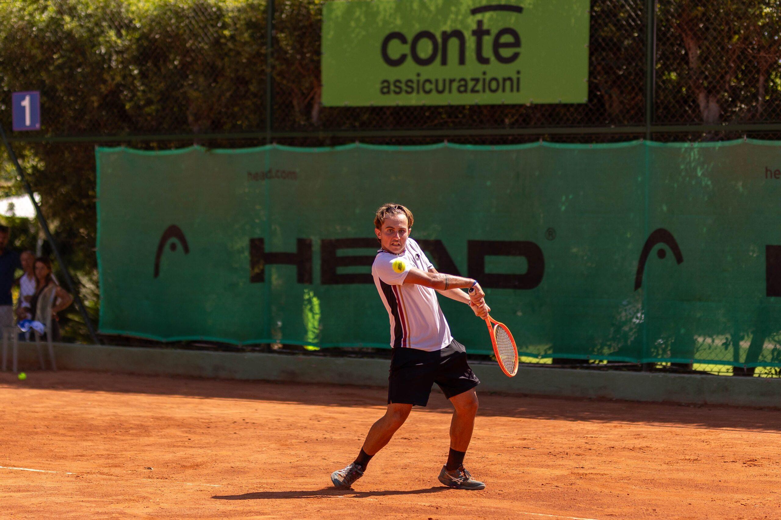 Dennis Ciprian Spircu vince il derby contro Diego Tarlazzi e conquista le semifinali nel torneo Itf Junior 100 di Palermo