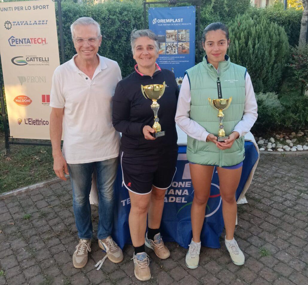 La premiazione femminile del torneo Rodeo Oremplast di terza categoria a Massa Lombarda
